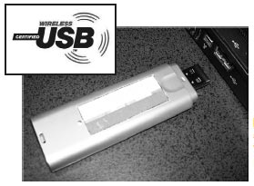 Wireless USB搭載機器の例と認証ロゴ