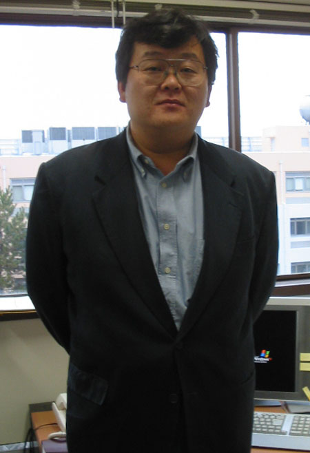 【写真2】京都大学 国際融合創造センター 助教授の小山宗孝氏